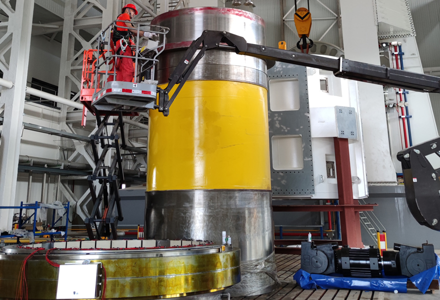 三環(huán)復(fù)材滑動(dòng)軸承助力金風(fēng)科技打造全球領(lǐng)先風(fēng)電加載試驗(yàn)臺(tái)